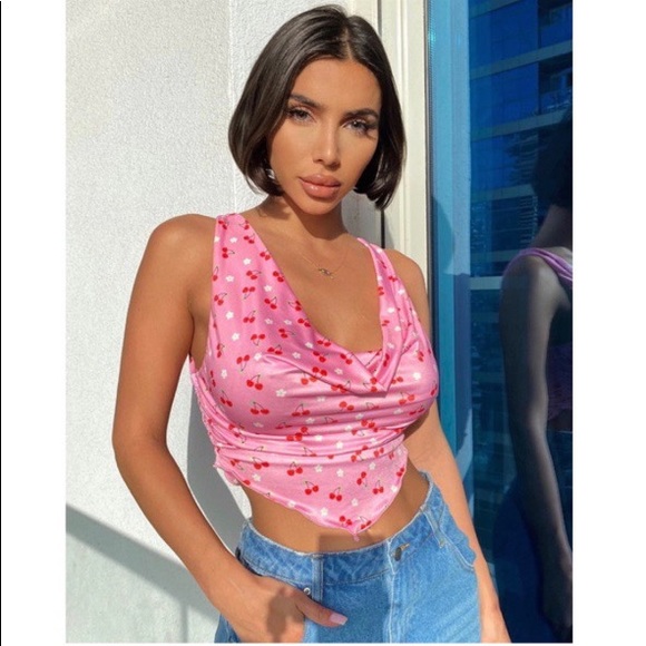 Pink cherry top - Picture 2 of 6